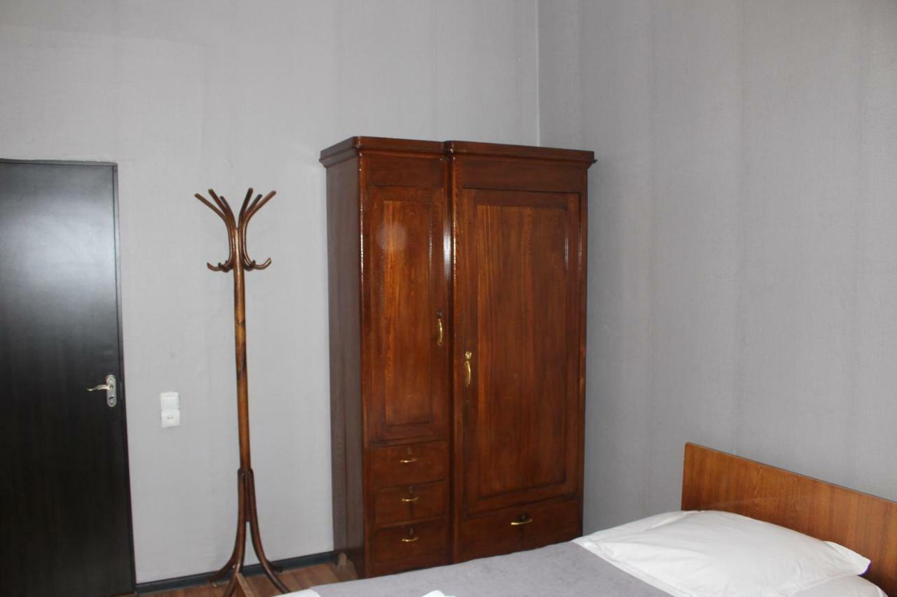 Zarzma Hotel คูทายสิ ภายนอก รูปภาพ